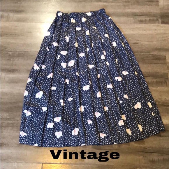Vintage Dresses & Skirts - Vintage chiffon poly pleated midi skirt